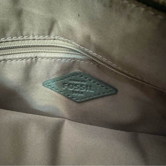Fossil  seafoam green genuine leather crossbody satchel - Picture 8 of 9